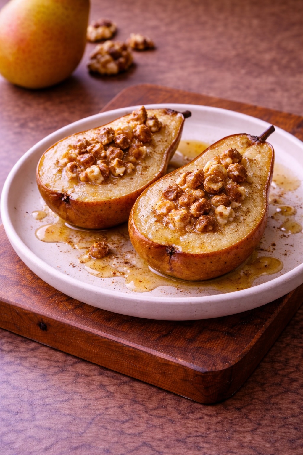 Baked Pears with Honey and Nuts